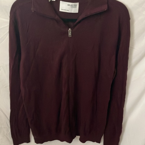 Selected: Maroon Cardigan Sweater- 100% cotton- zipper - Picture 9 of 16
